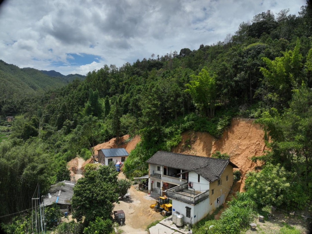 惊险！隐患提前识别！梅州下坪沙村滑坡成功避险